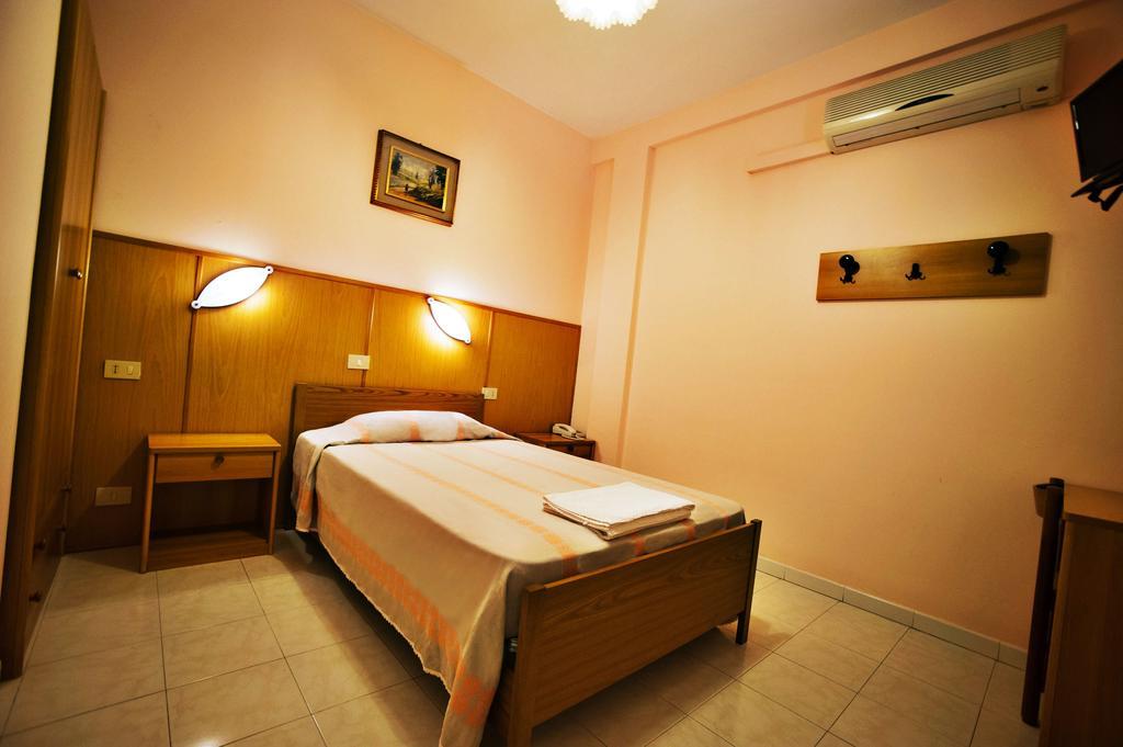 Albergo Magrini Della Genga Genga  Rom bilde